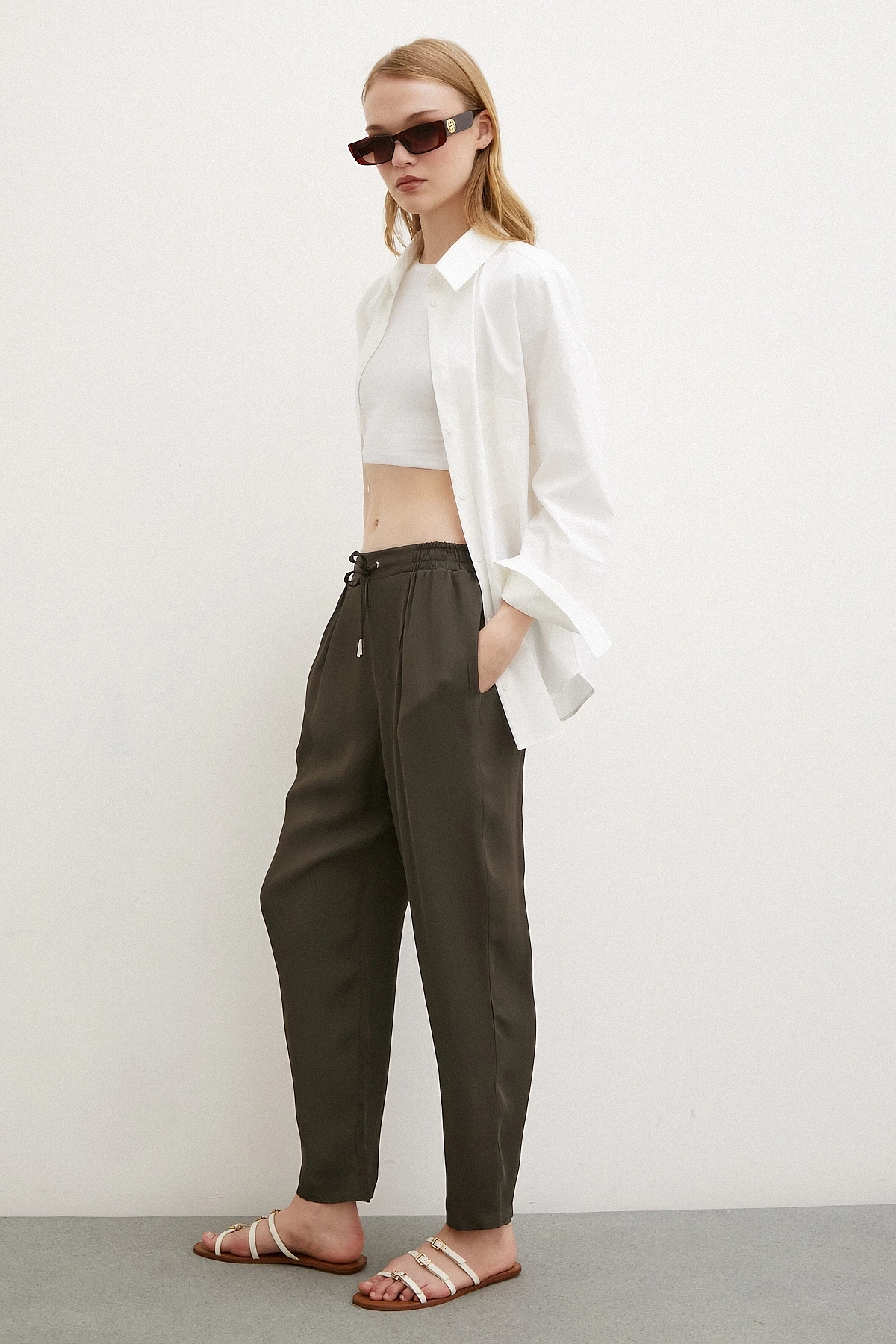 Beli Lastikli Boru Paça Pantolon Haki