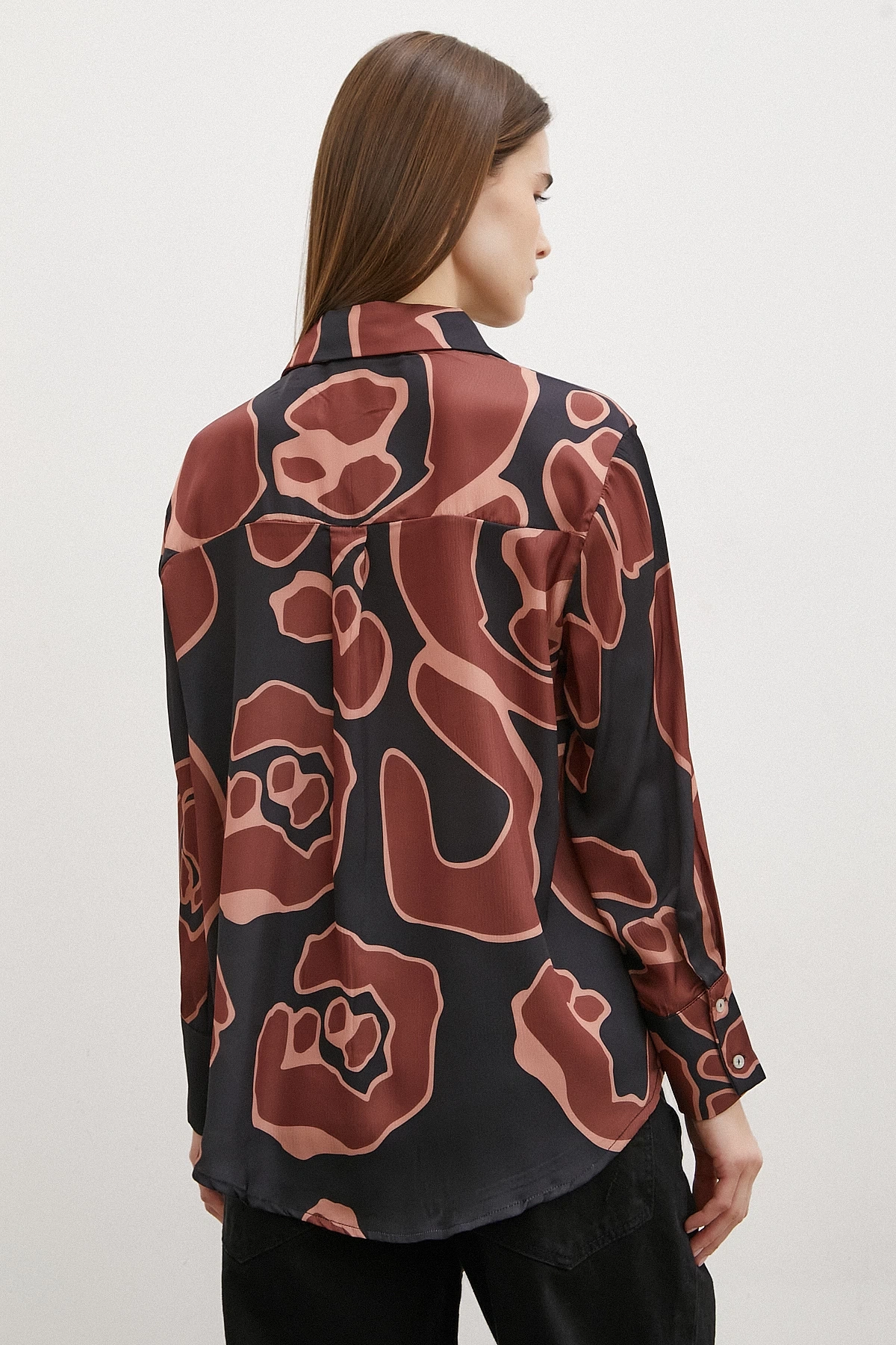 Baskılı Saten Gömlek Kahve