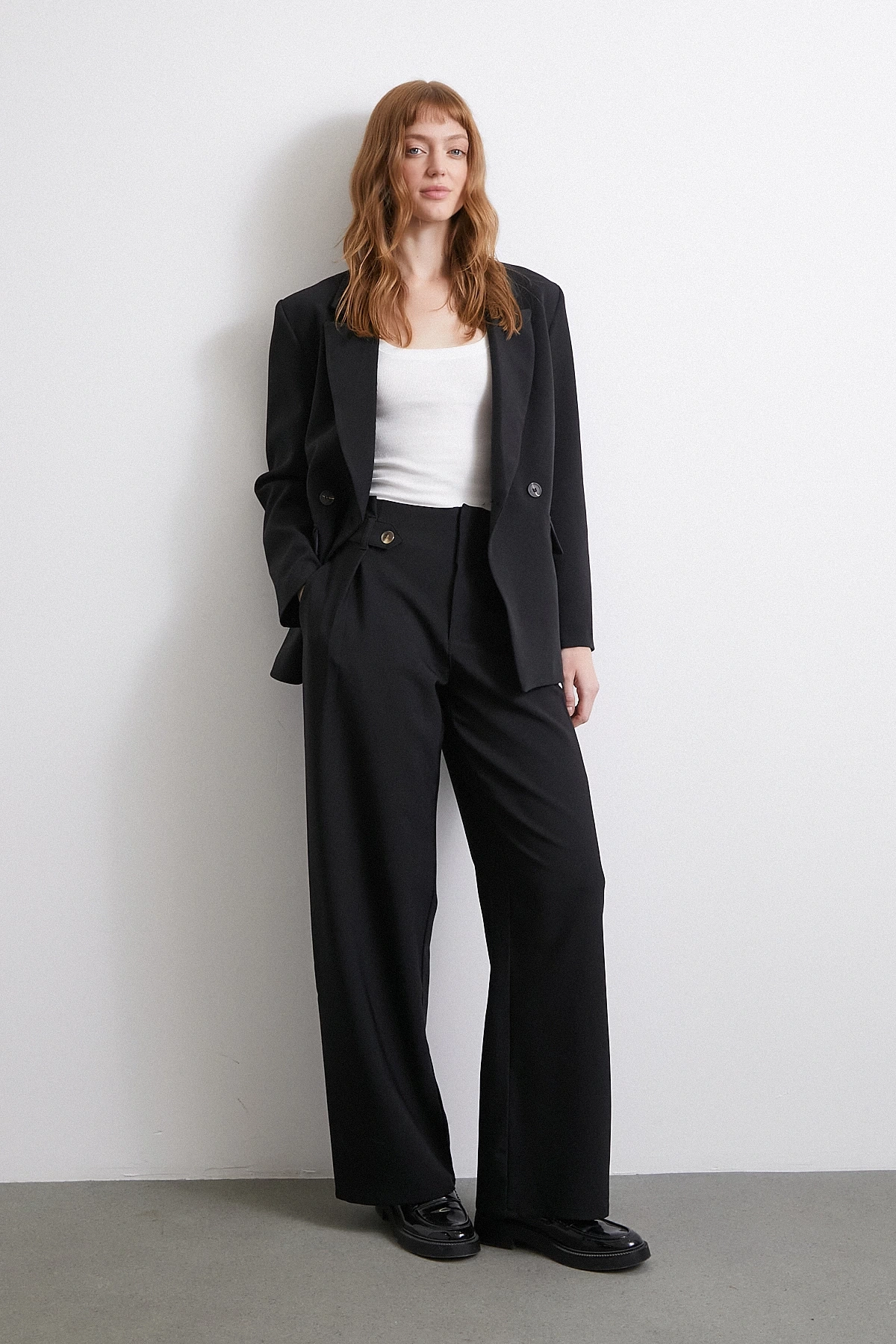 Bel Detaylı Wide Leg Pantolon Siyah