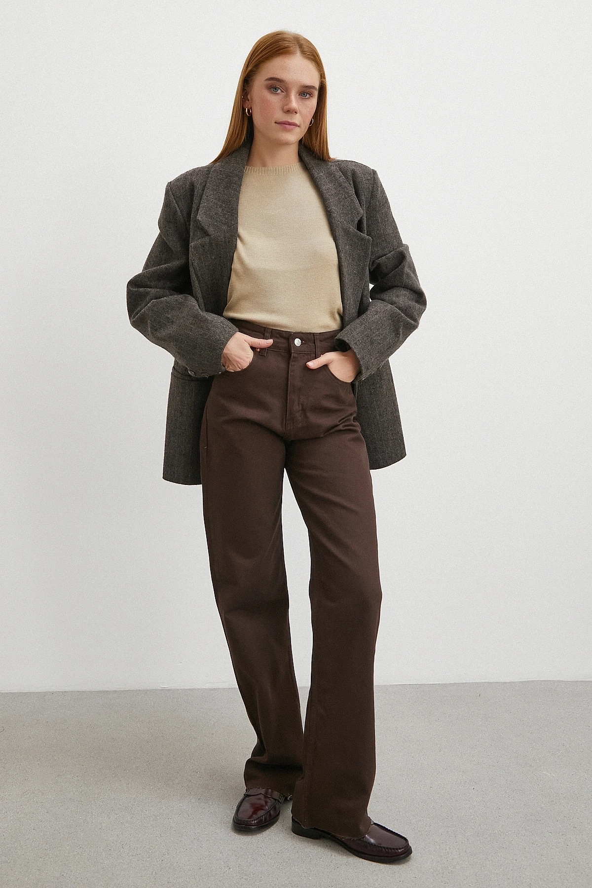 Yüksek Bel Kesik Boru Paça Jean Kahve