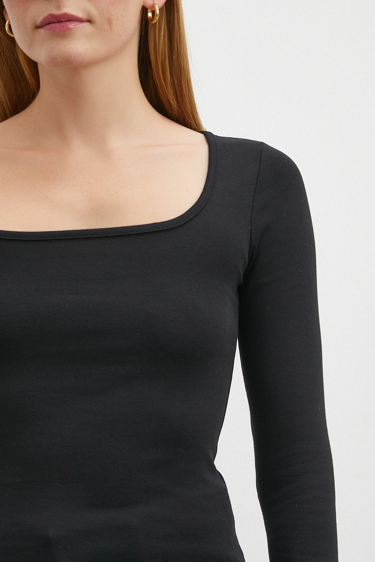 Uzun Kol Kare Yaka Bluz Siyah