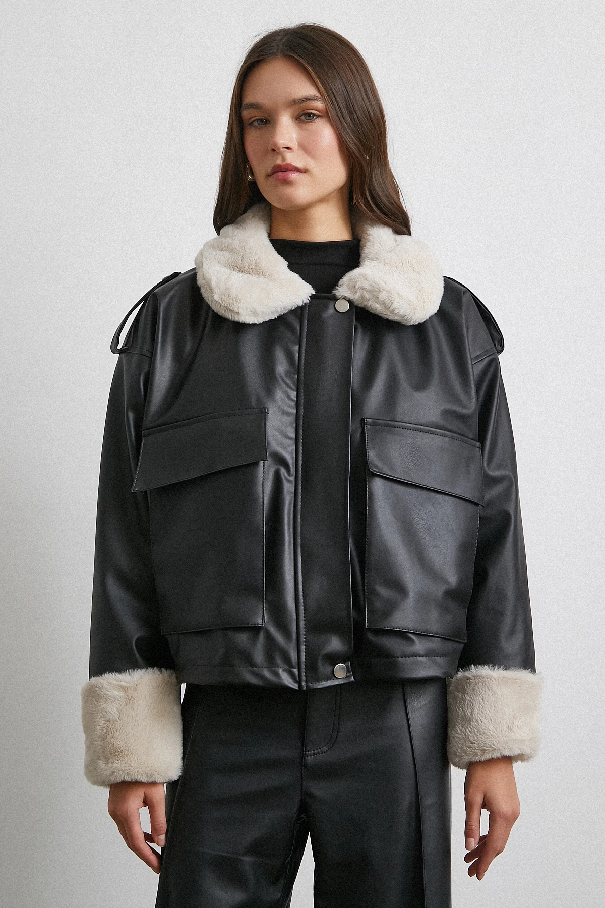 Körüklü Cep Deri Mont Siyah