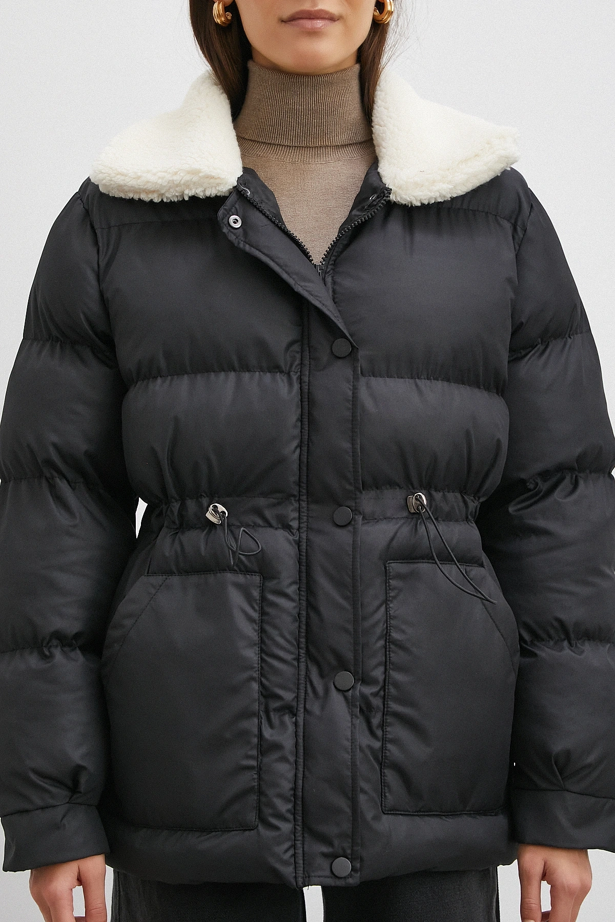 Kürk Yakalı Şişme Mont Siyah