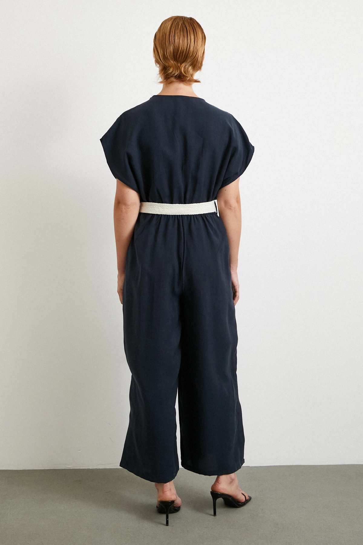 Kemer Detaylı Yarasa Kol Tulum Lacivert