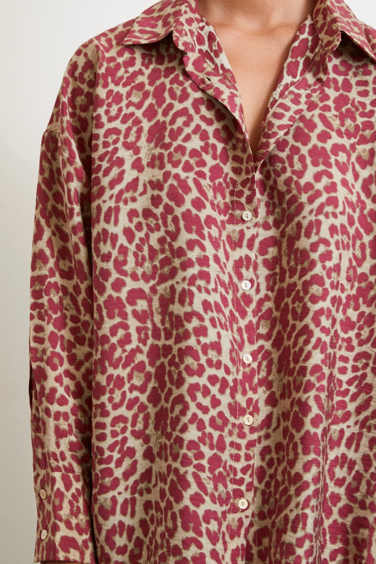 Leopar Desen Javanez Gömlek Yeşil