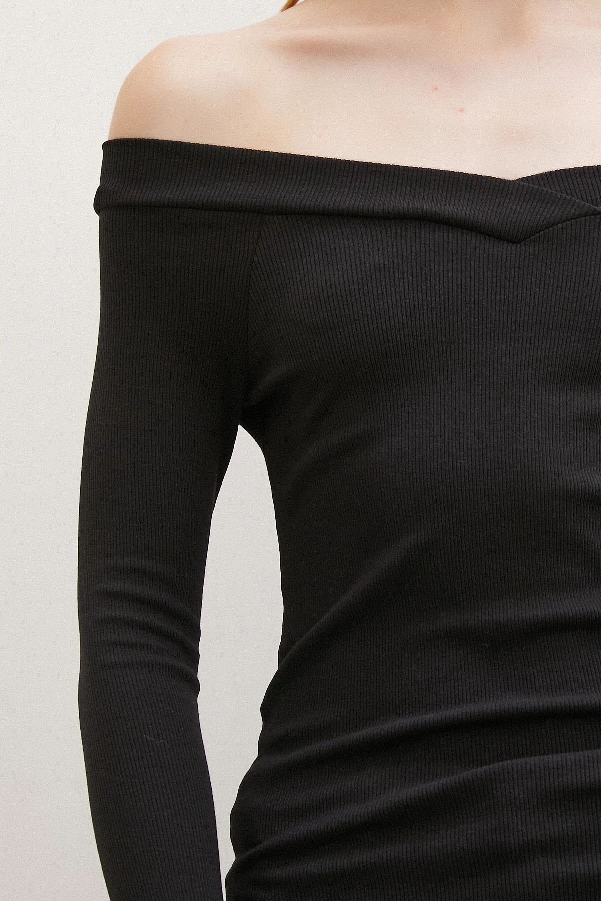 Kayık Yaka Bluz Siyah