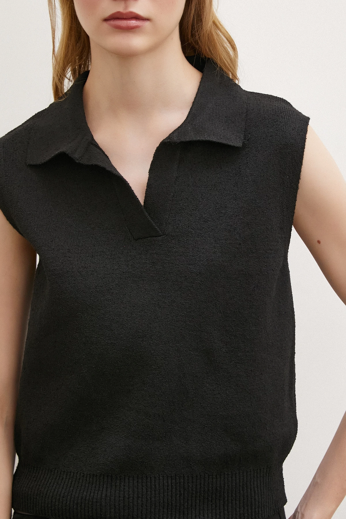 Firuze Polo Yaka Süveter Siyah