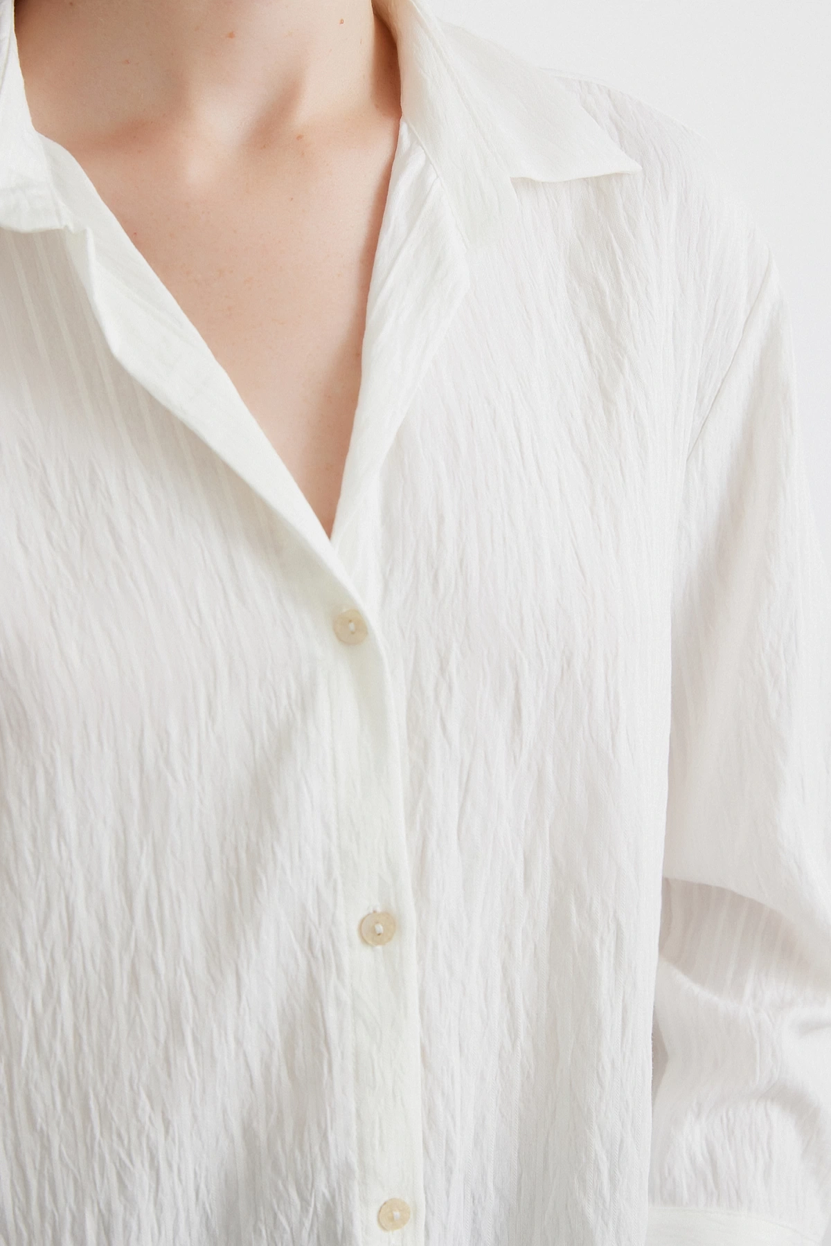 Paralel Çizgili Gömlek Beyaz