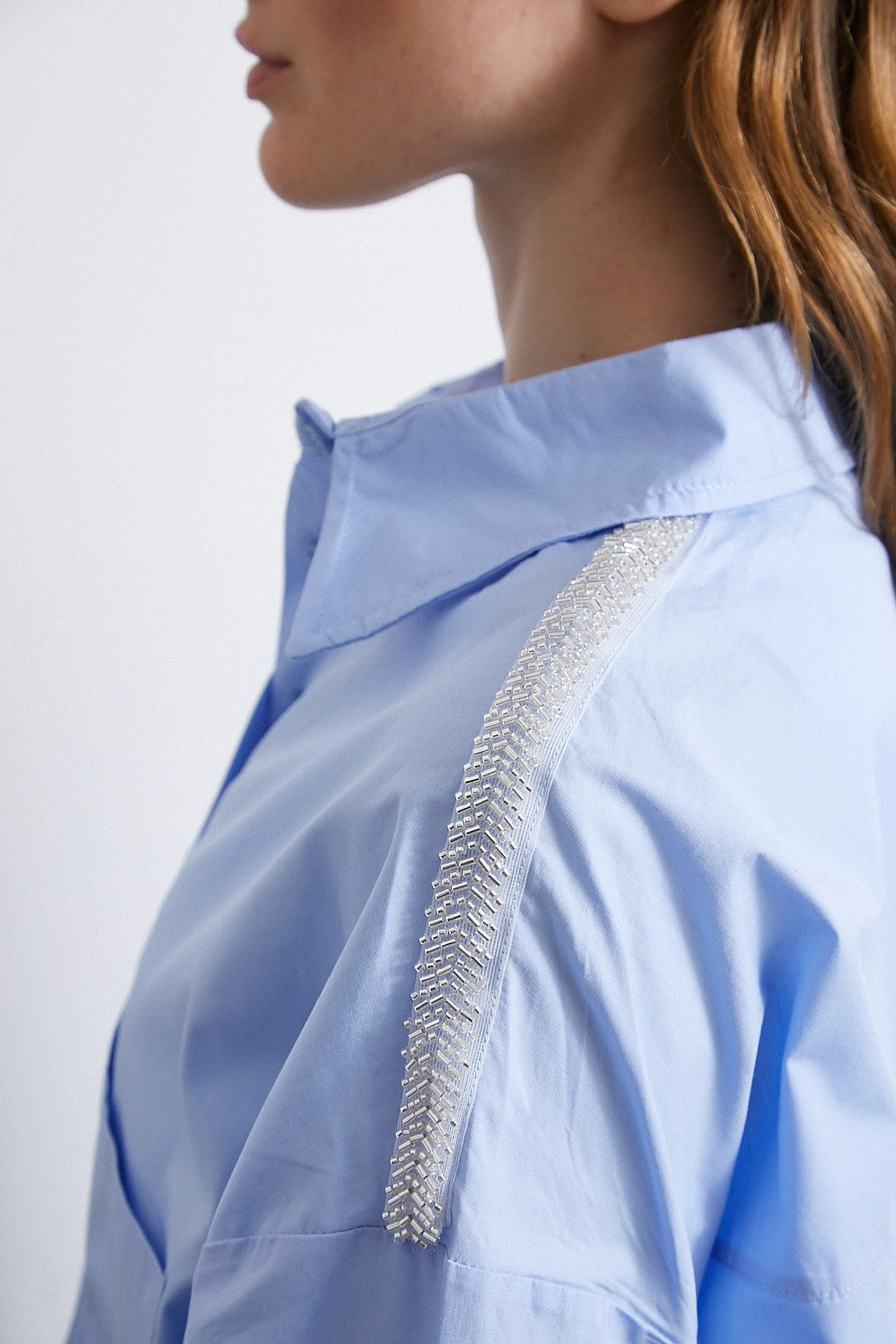 Omuzda Boncuk Detaylı  Oversize Gömlek Mavi