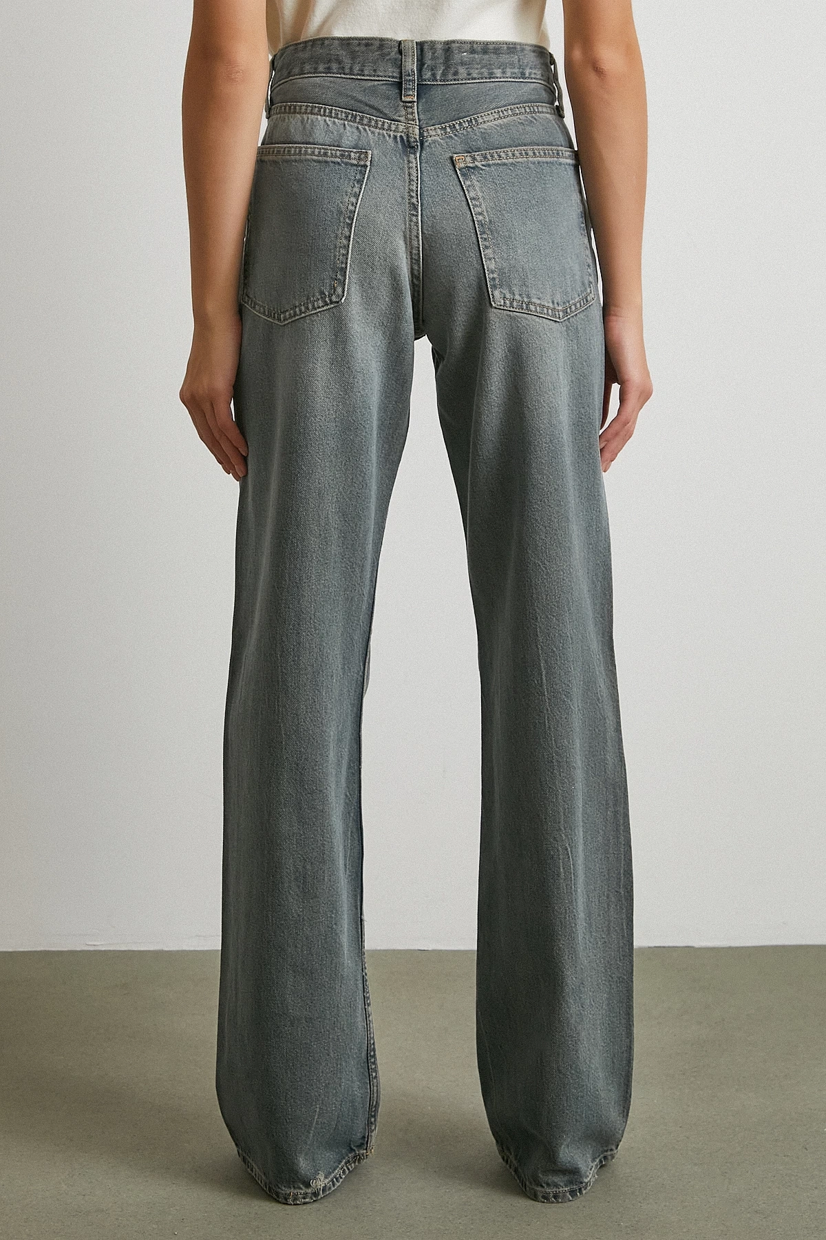 Beş Cepli Yüksek Bel Jean Füme