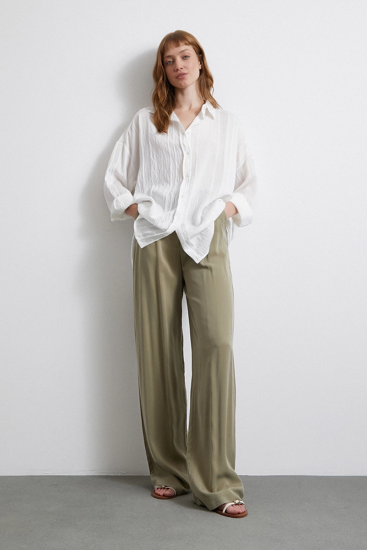 Dantel Detaylı Transparan Pamuklu Gömlek Beyaz