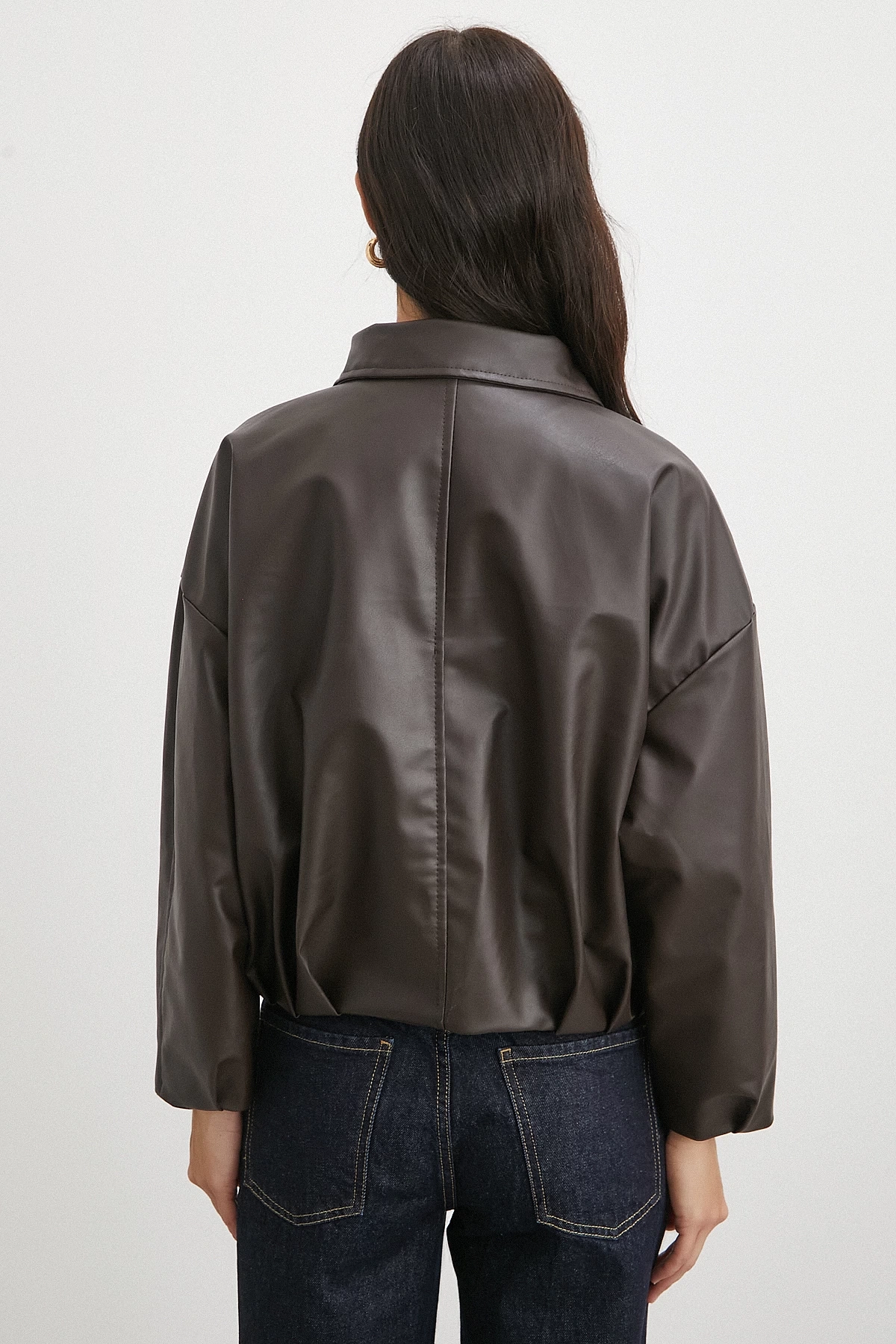 Yakalı Kemer Detaylı Deri Ceket Kahve