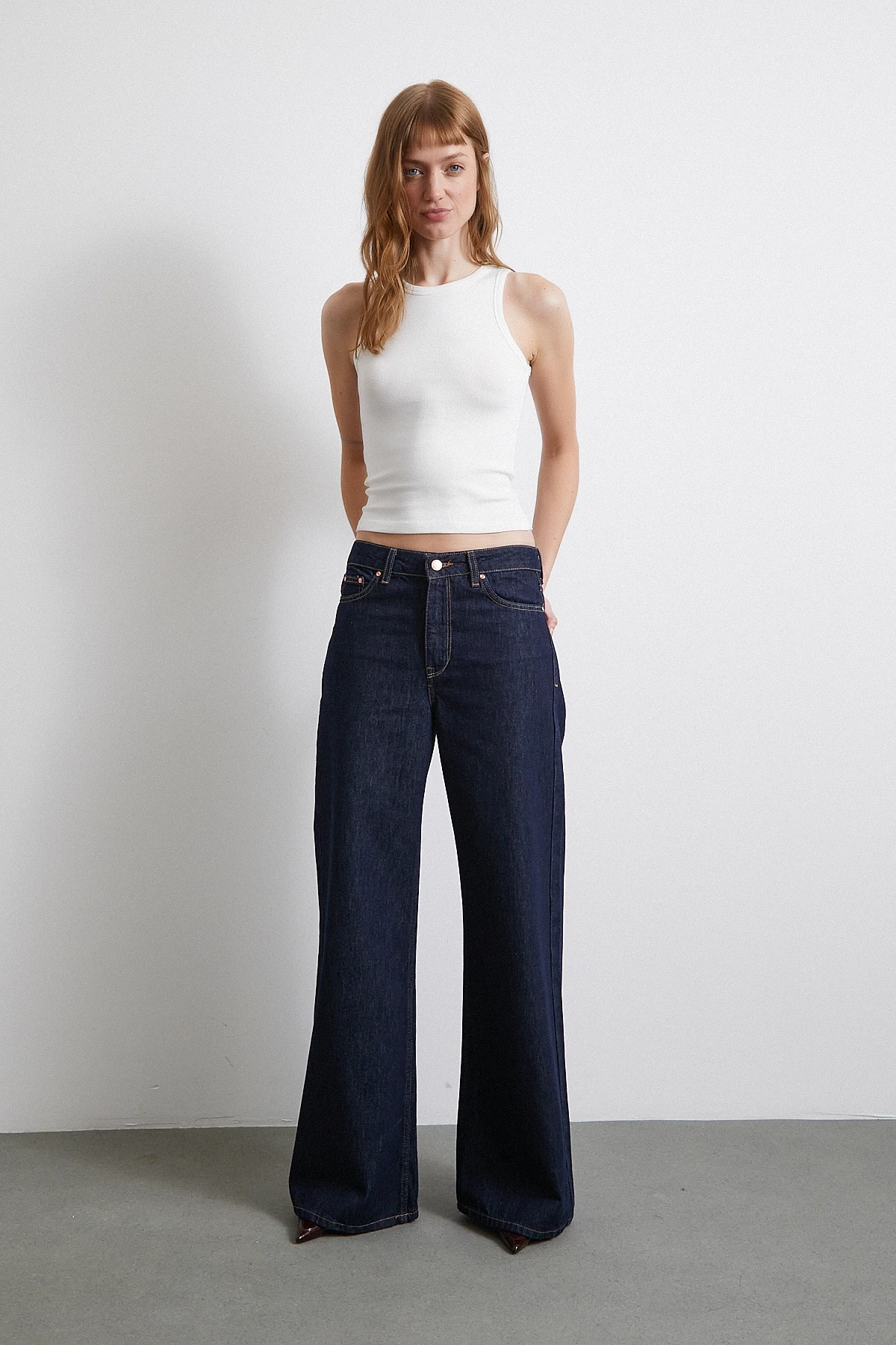 Beş Cepli Yüksek Bel Bol Paça Jean Koyu Lacivert