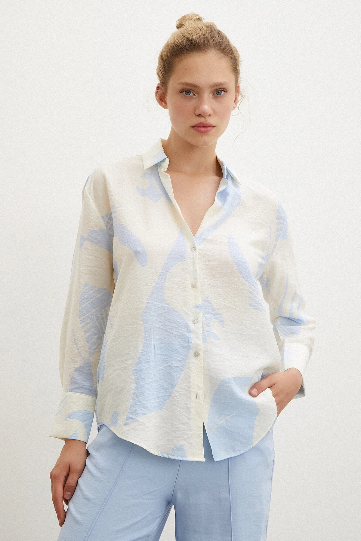 V Yaka Modal  Gömlek Mavi