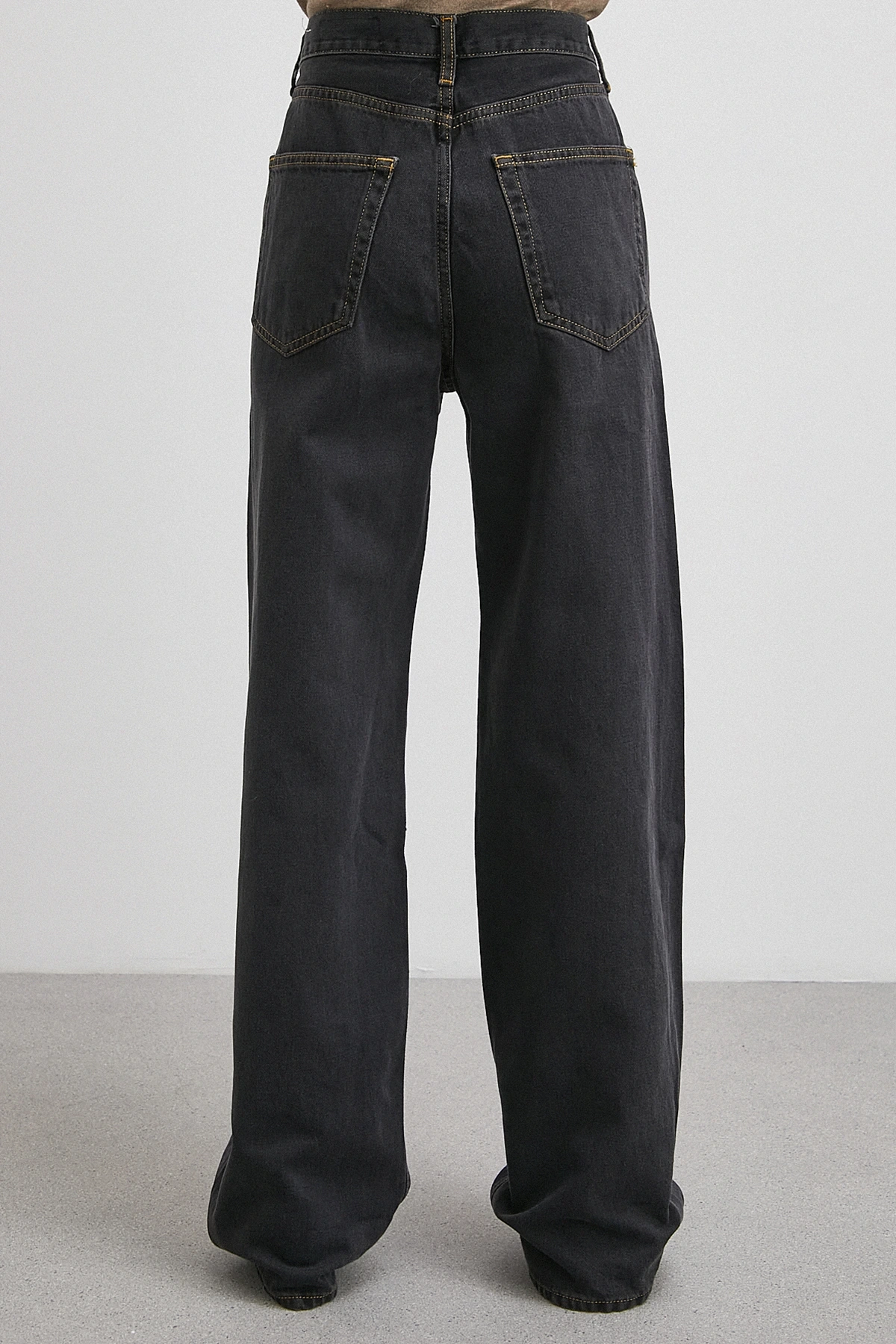 Beş Cepli Yüksek Bel Jean Siyah