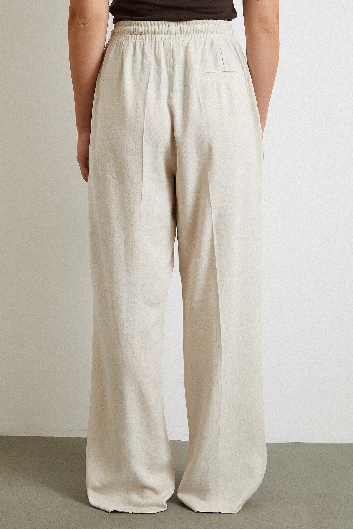 Beli Lastikli Boru Paça Pantolon Bej