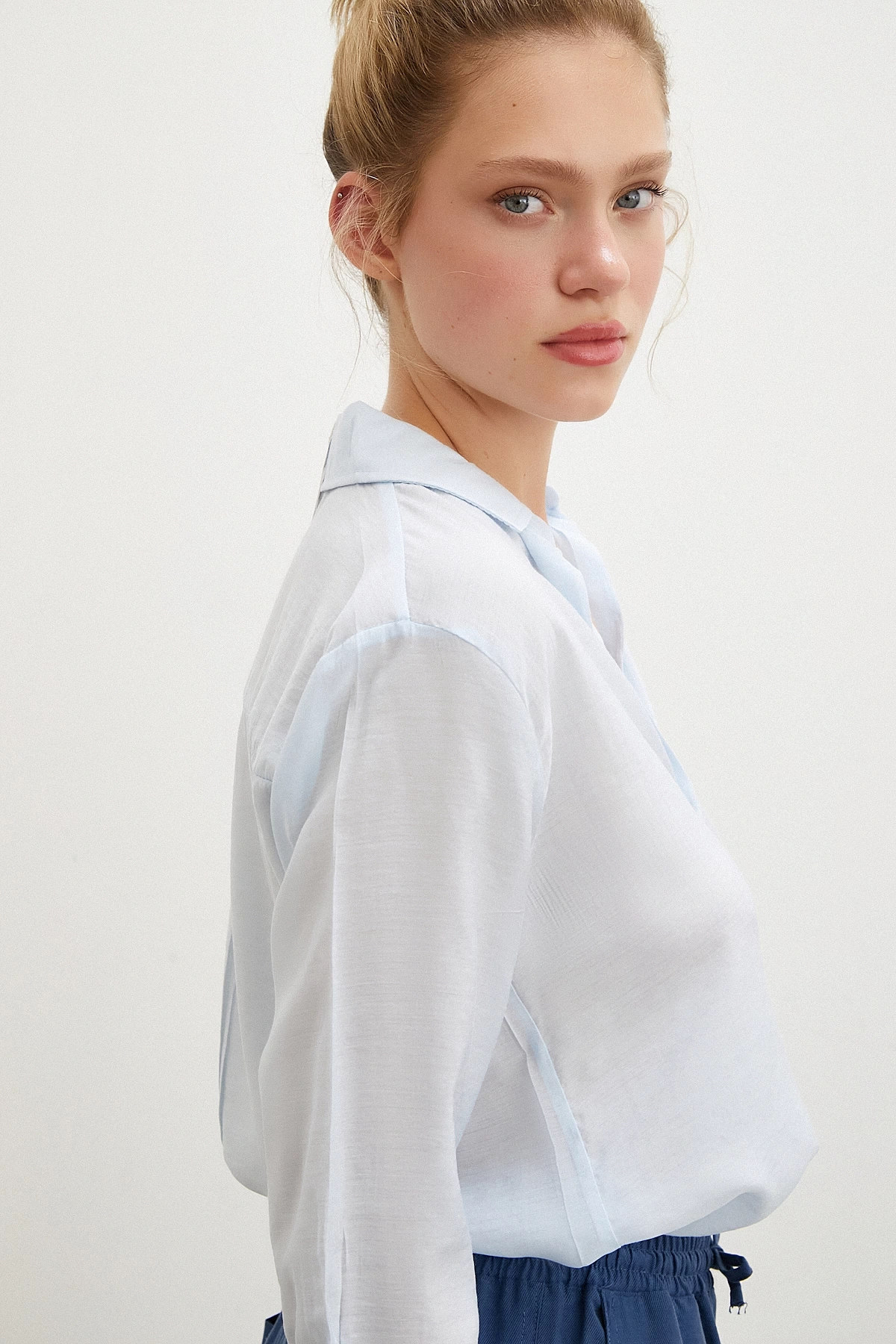 V Yaka Robalı Gömlek Mavi