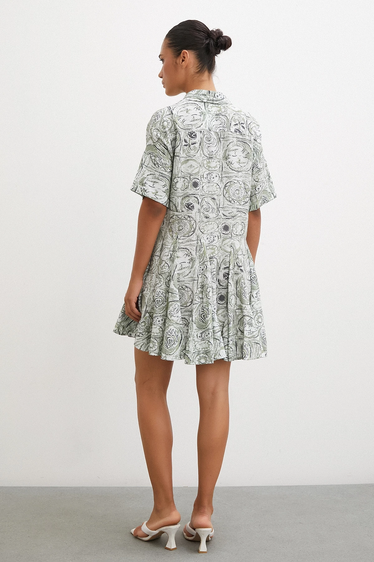 Önü Düğmeli Midi Boy Elbise Haki