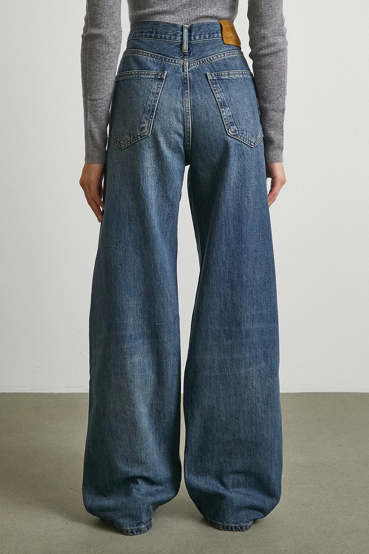 Yüksek Bel Beş Cepli Regular Fit Jean Lacivert