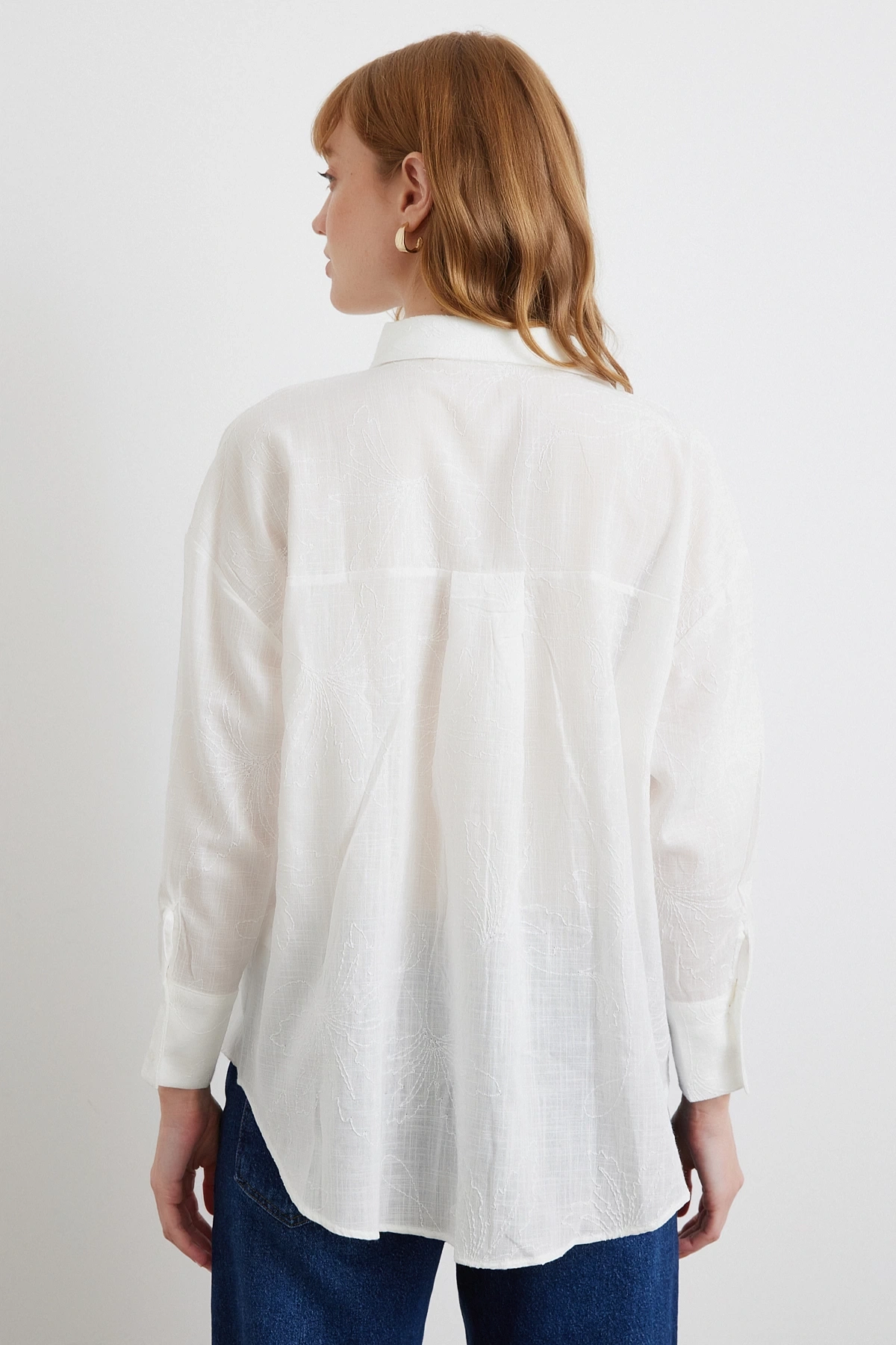 Nakış Detaylı Gömlek Beyaz