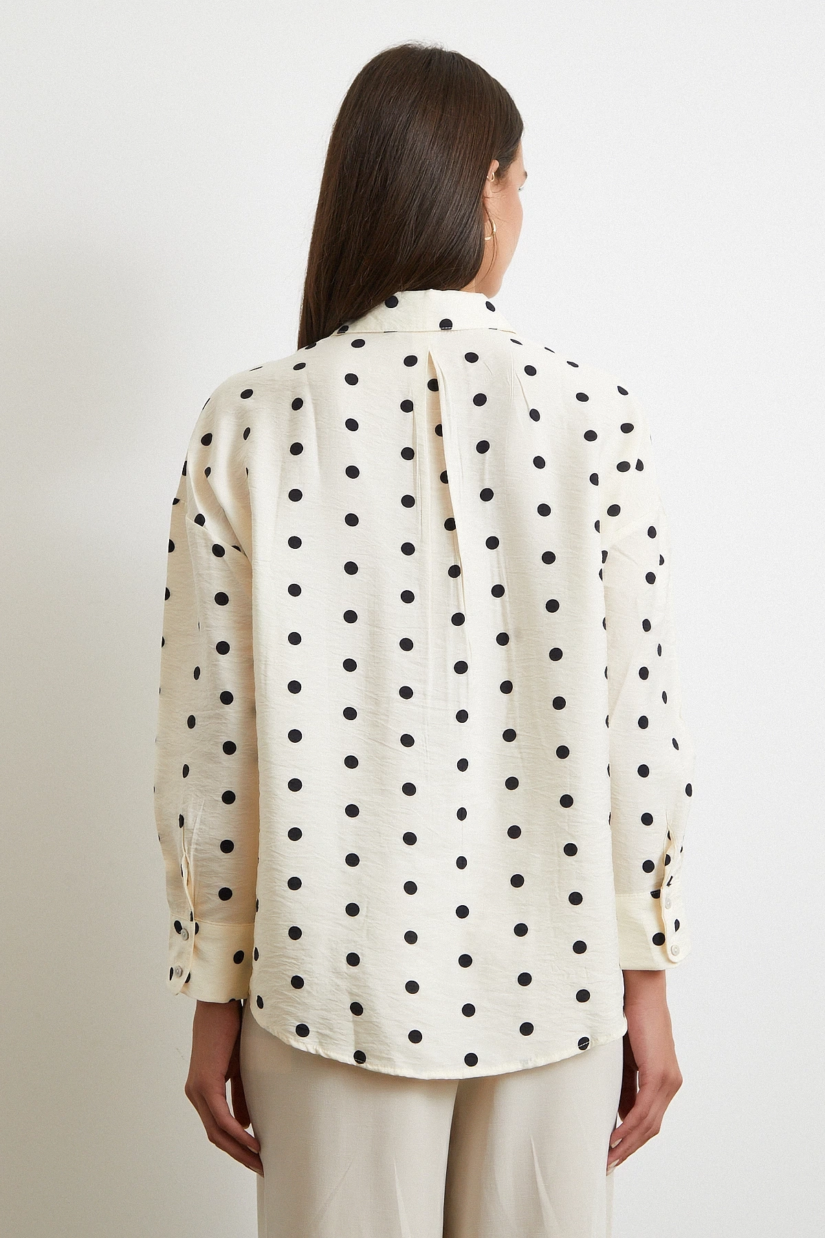 Puantiyeli Oversize Gömlek Siyah