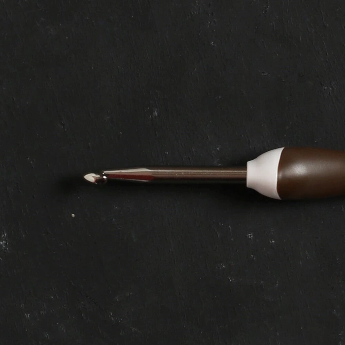 Addi Swing Maxi 5 Mm 17 Cm Kahverengi Ergonomik Yün Tığ