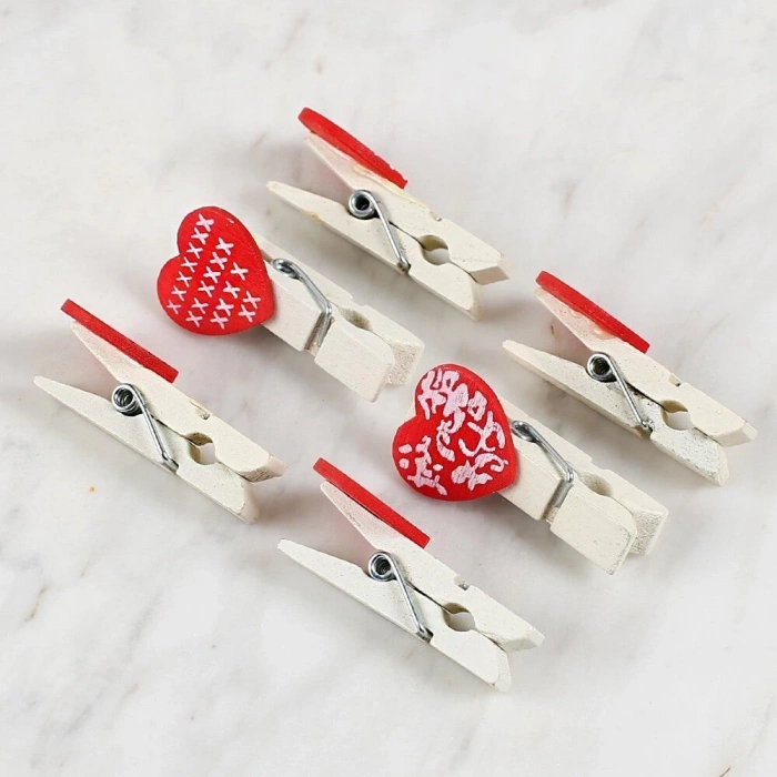 Loren Dekoratif Kırmızı Kalp Desenli Mandal 6lı