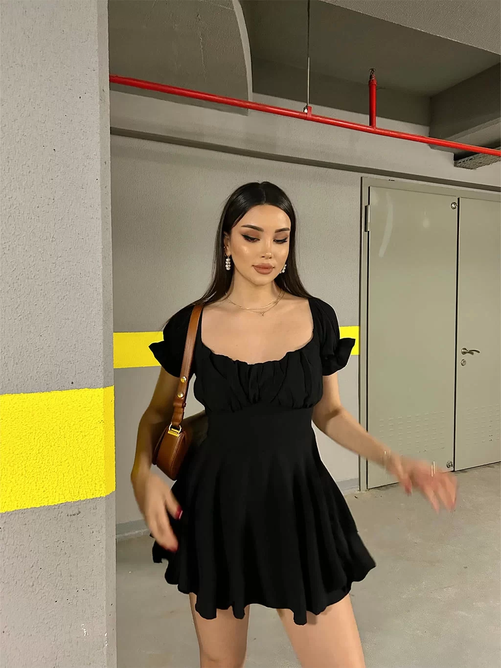 Şortlu Ayrobin Elbise