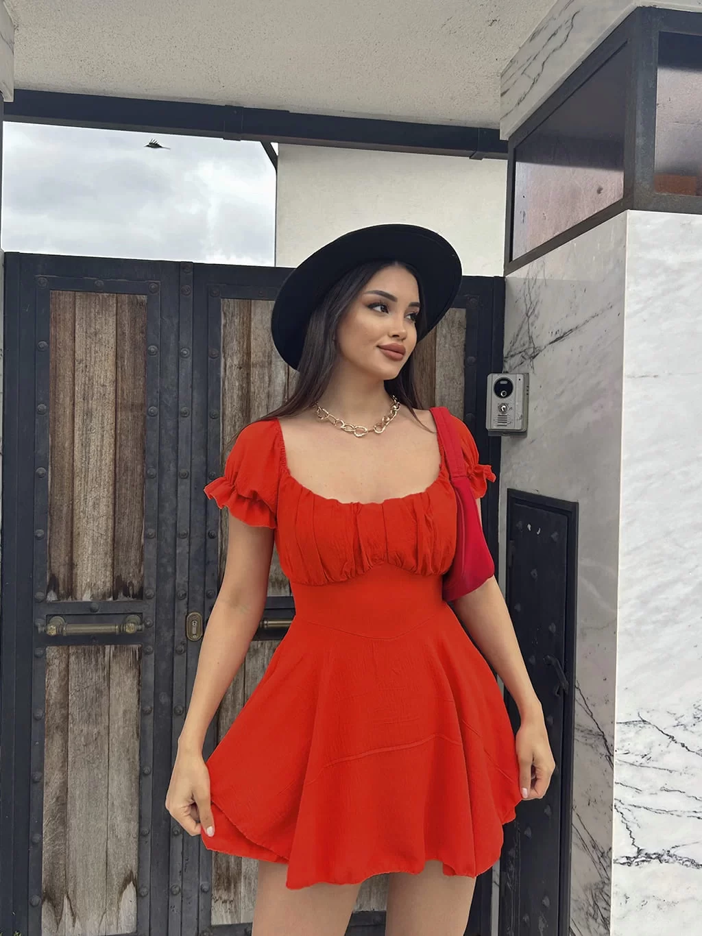 Şortlu Ayrobin Elbise