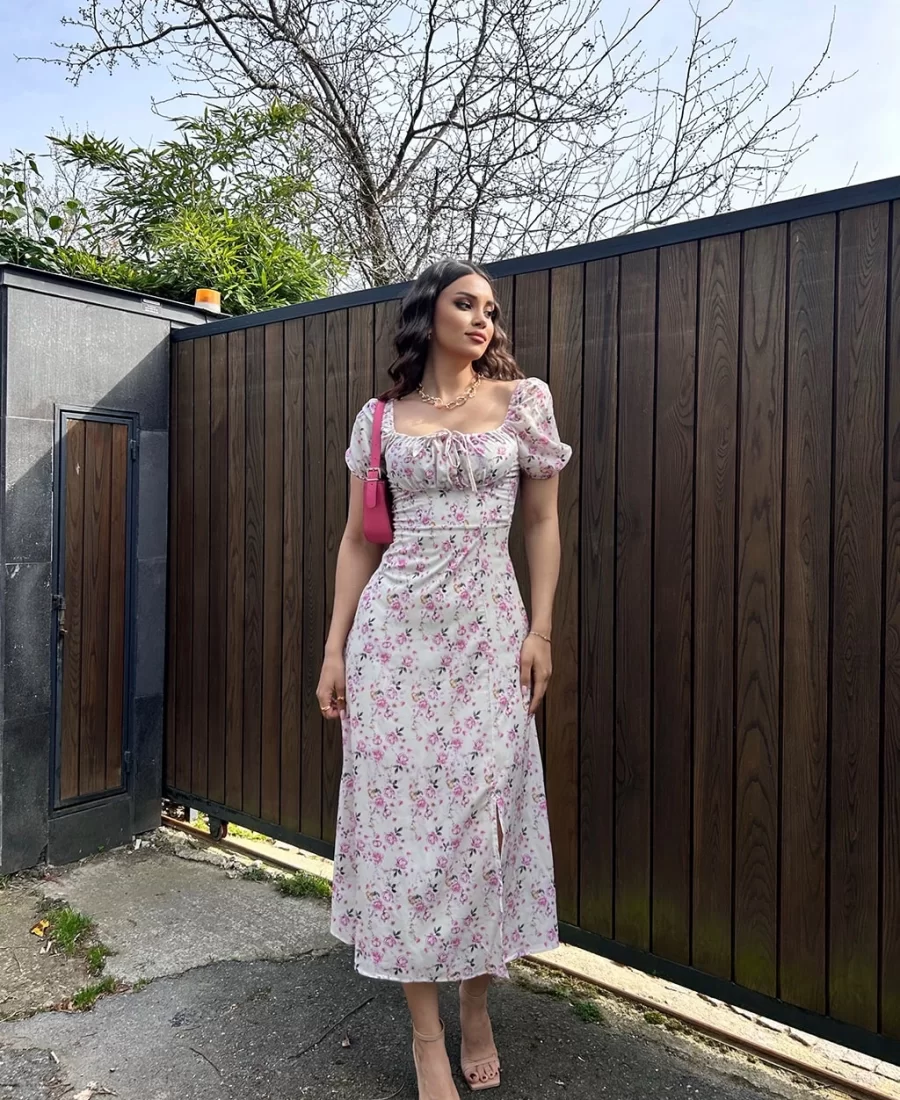 Bloom Yırtmaçlı Elbise