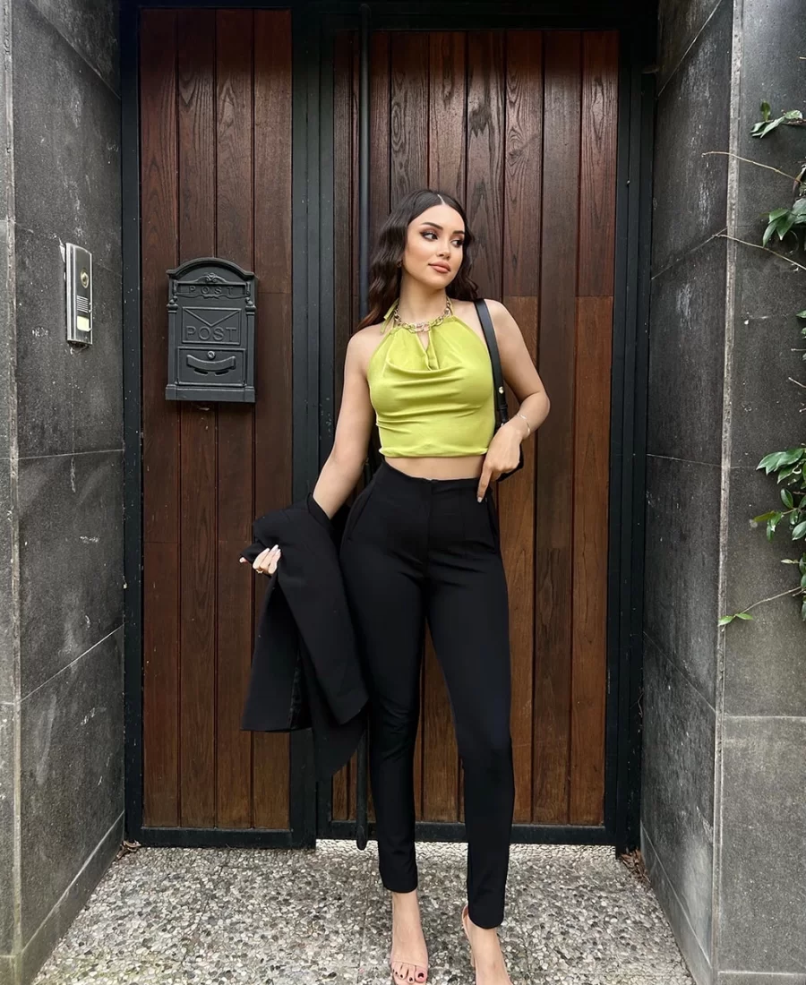Liana Sırt Dekolte Crop
