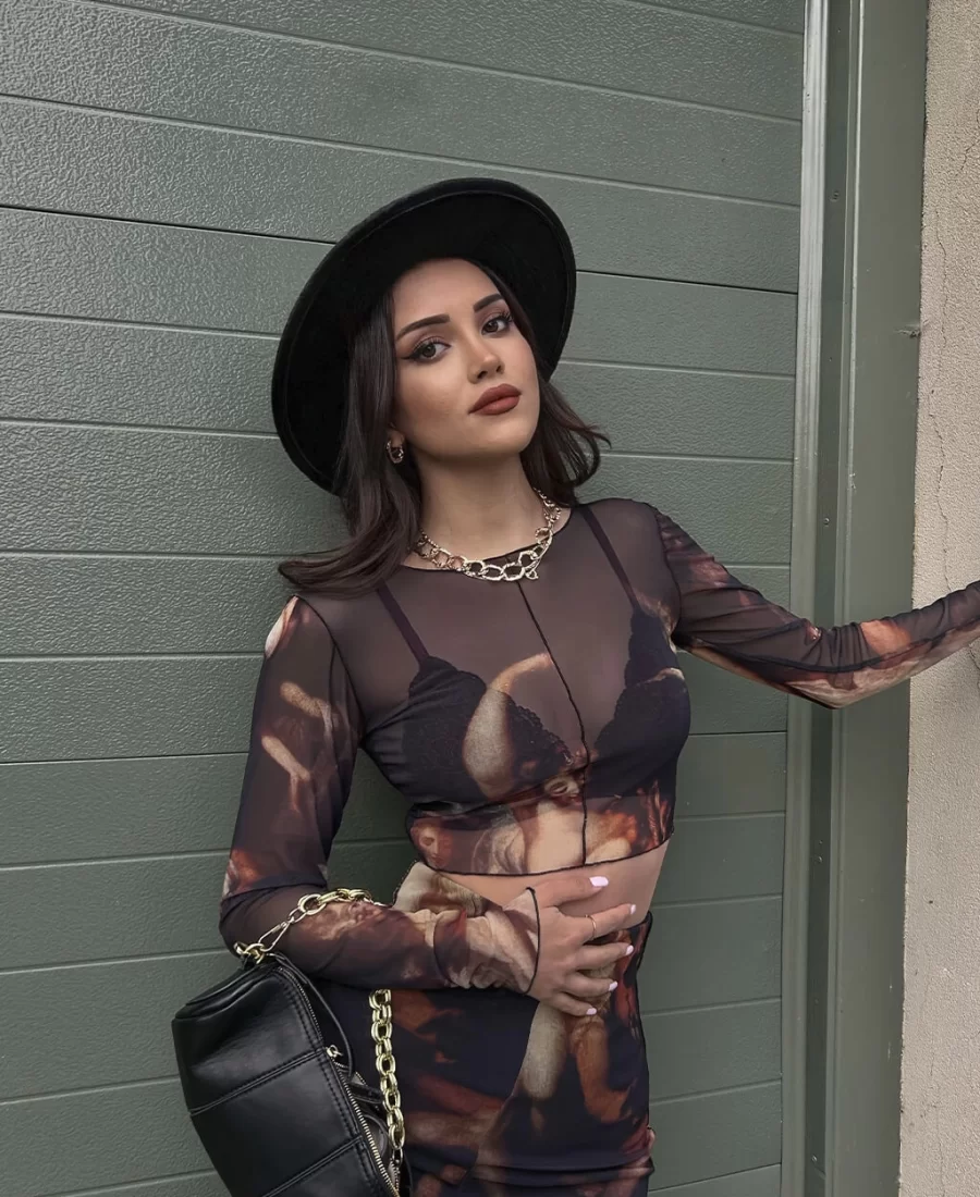 Siyah Tül Dikiş Detay Crop