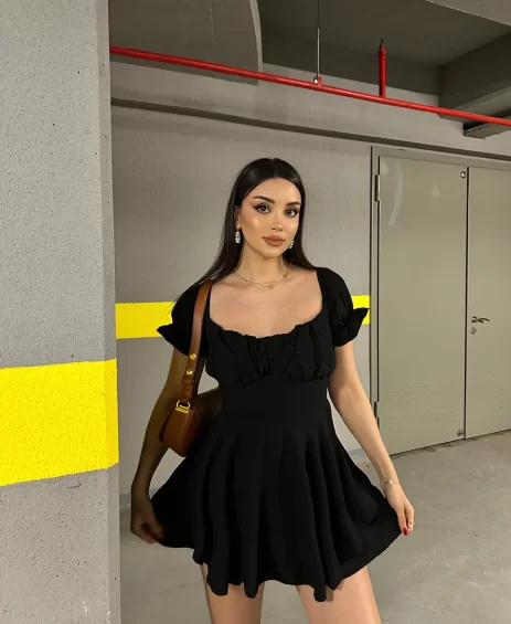 Şortlu Ayrobin Elbise