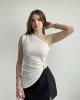Tek Omuz Beli Tokalı Bluz