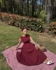 Bordo Sırt Açık Volanlı Elbise