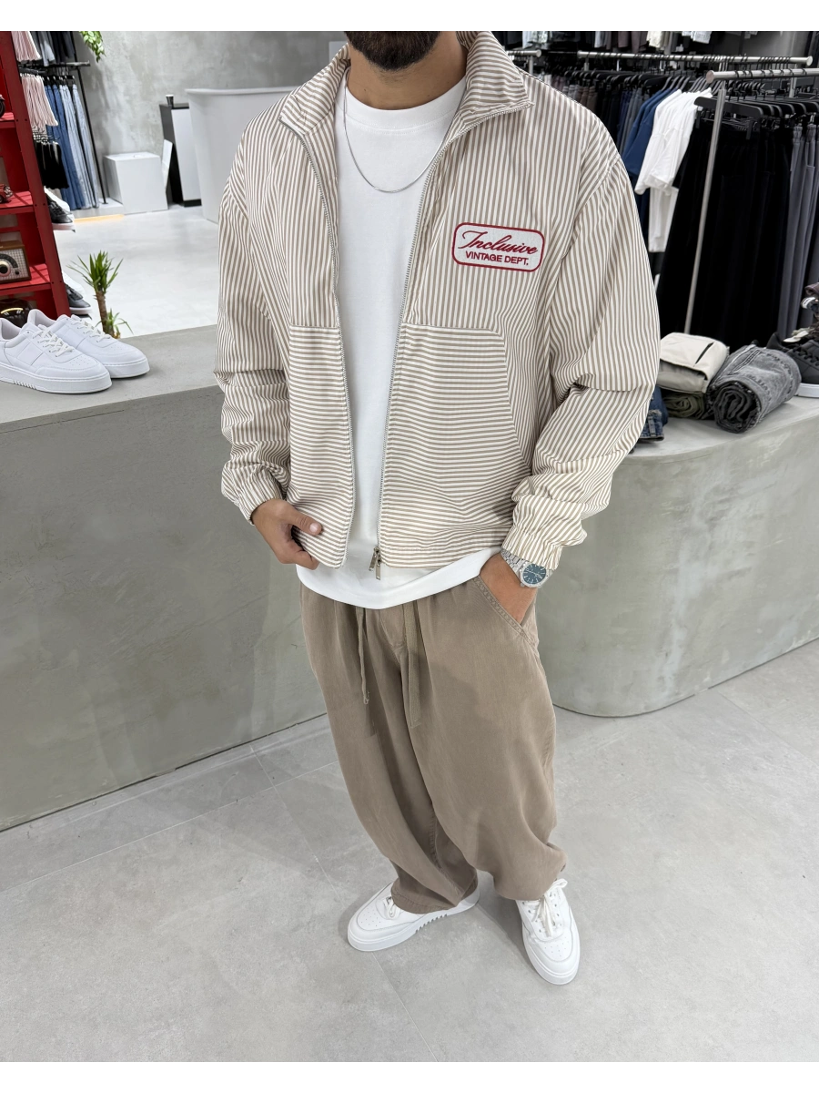 Bej Çizgili Fermuarlı Oversize Ceket