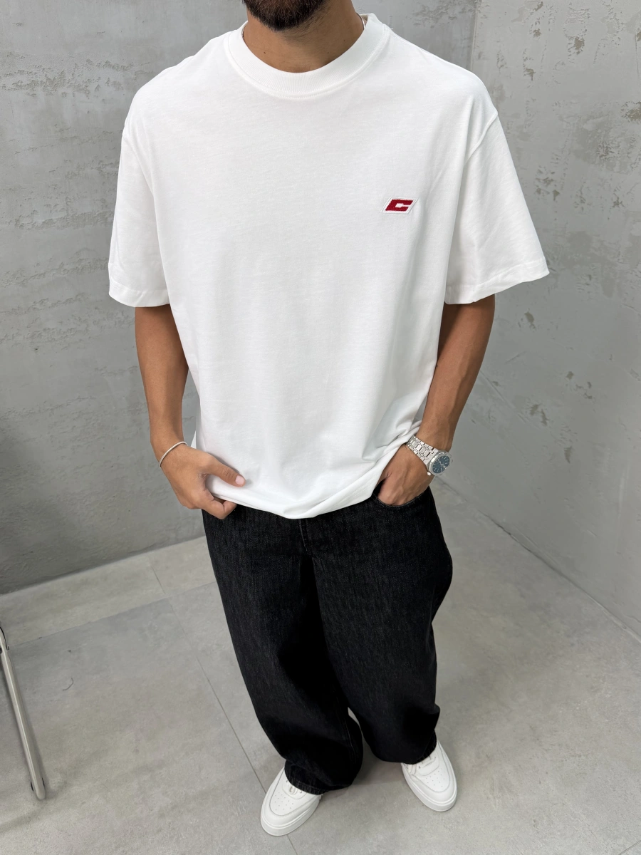 C Beyaz Minimal Baskı Oversize T-Shirt