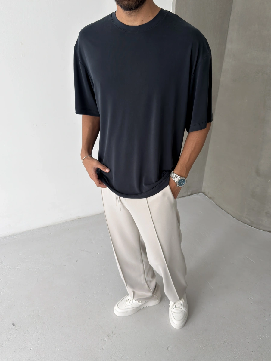 Siyah Modal Kumaş Oversize T-shirt