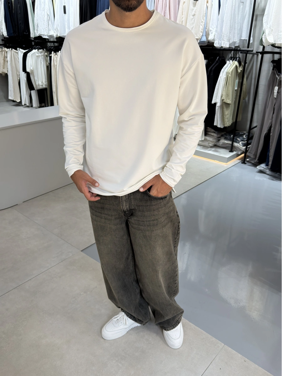 Beyaz Regular Fit Basic Sweat