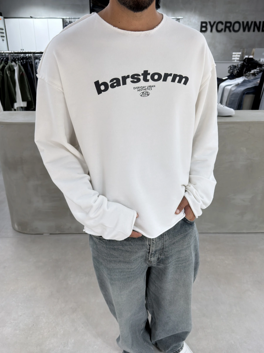 Beyaz Barstorm Kesik Yaka Oversize Sweat