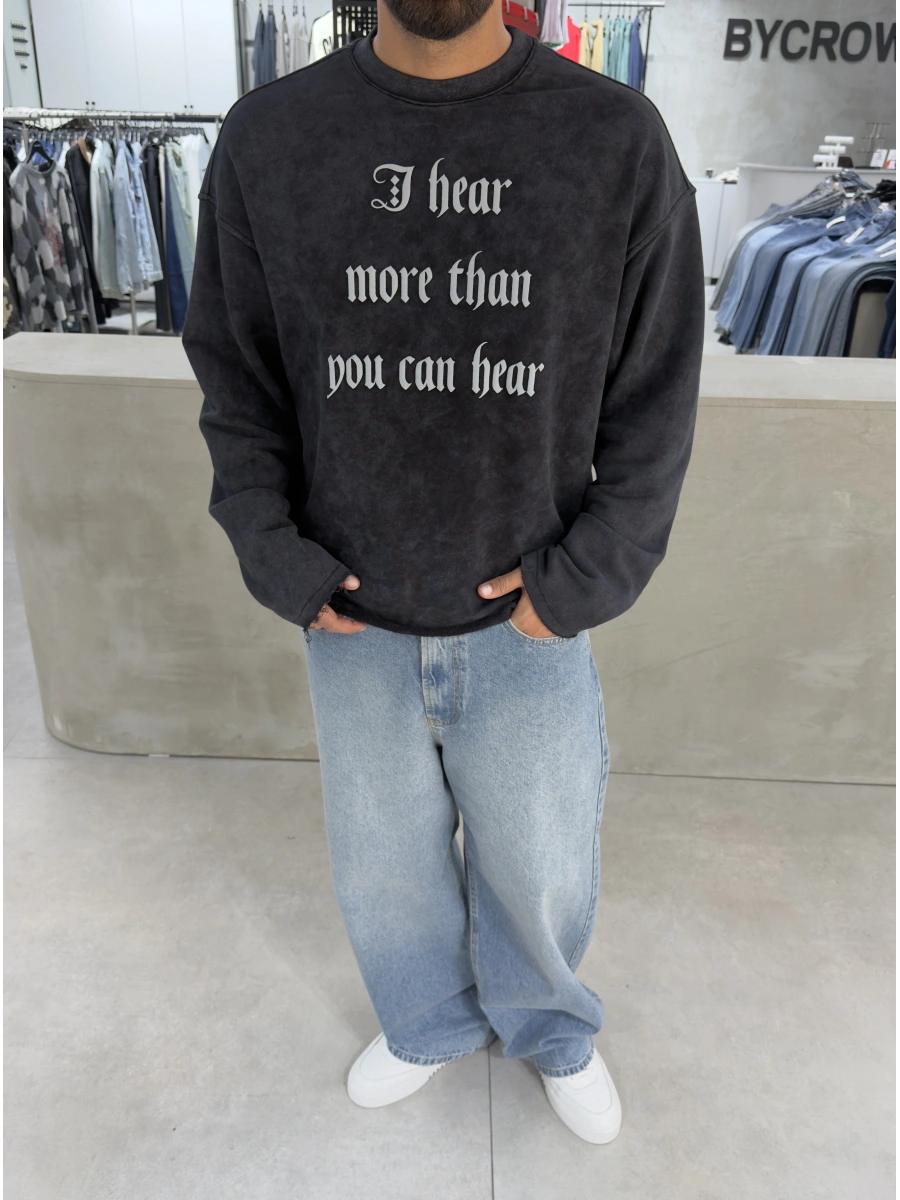 Siyah Yıkamalı Hear Oversize Sweatshirt