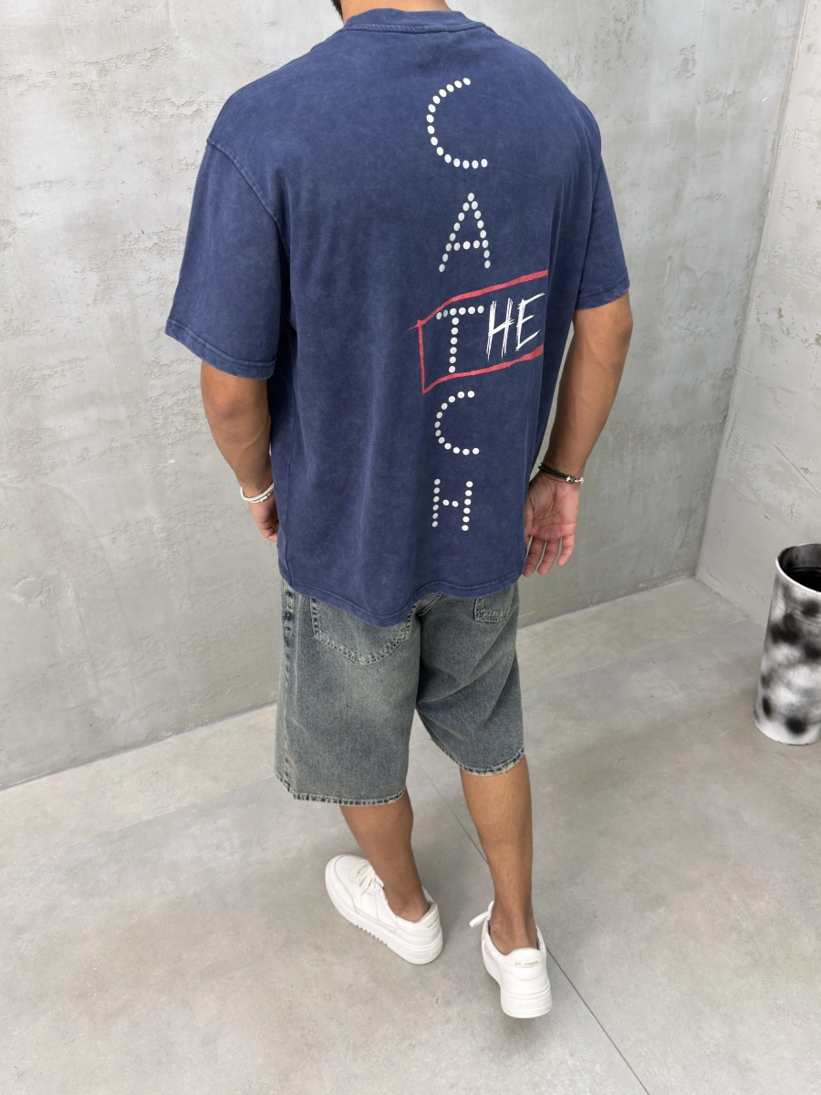 The Lacivert Yıkamalı Oversize T-shirt