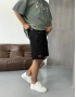 Siyah Cebi Nakış Bol Kalıp Şort
