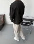 Siyah Yıkamalı Kabartmalı Sweatshirt