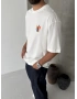 Beyaz Etnik Minimal Baskılı Oversize T-shirt