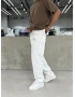 Beyaz Cebi Nakışlı Baggy Jean