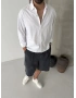 Beyaz Minimal Baskı Oversize Gömlek