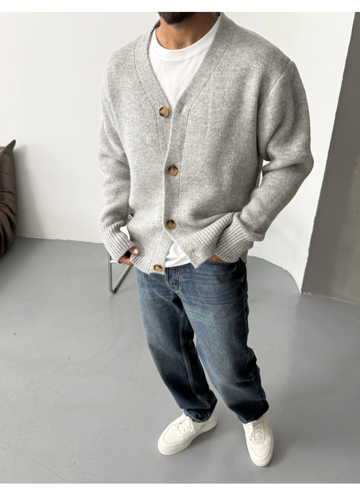 Premium Gri Düğmeli Triko Hırka