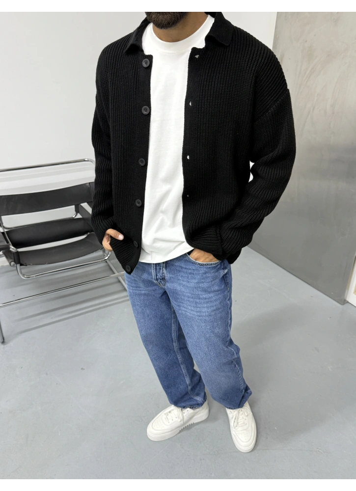 Siyah Örme Düğmeli Oversize Hırka