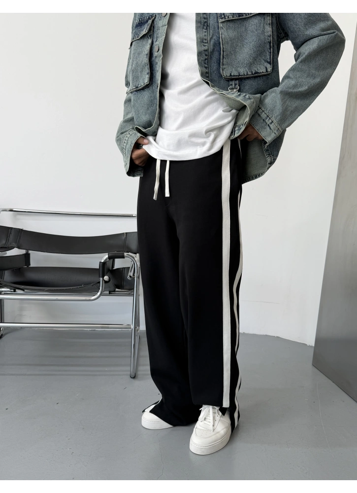 Siyah Beyaz Çizgili Oversize Baggy Eşofman